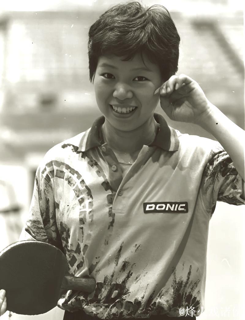 62岁倪夏莲:重回球场仿佛又回到了少女时代 62岁倪夏莲:重回球场仿佛又回到了少女时代