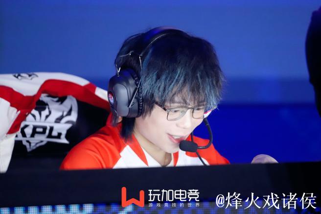 成都AG超玩会正式宣布AG钟意加入队伍